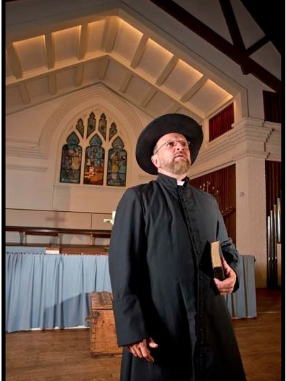 DAMIEN, THE LEPER PRIEST OF MOLOKAI